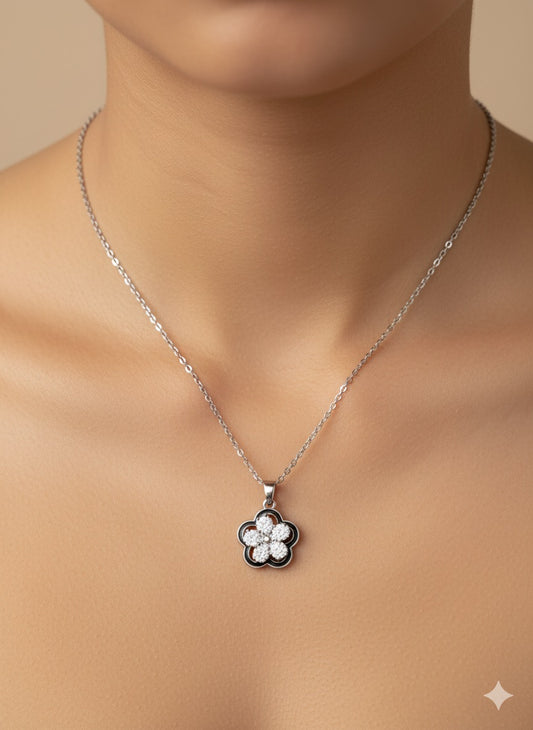 Black & Silver Daisy Necklace