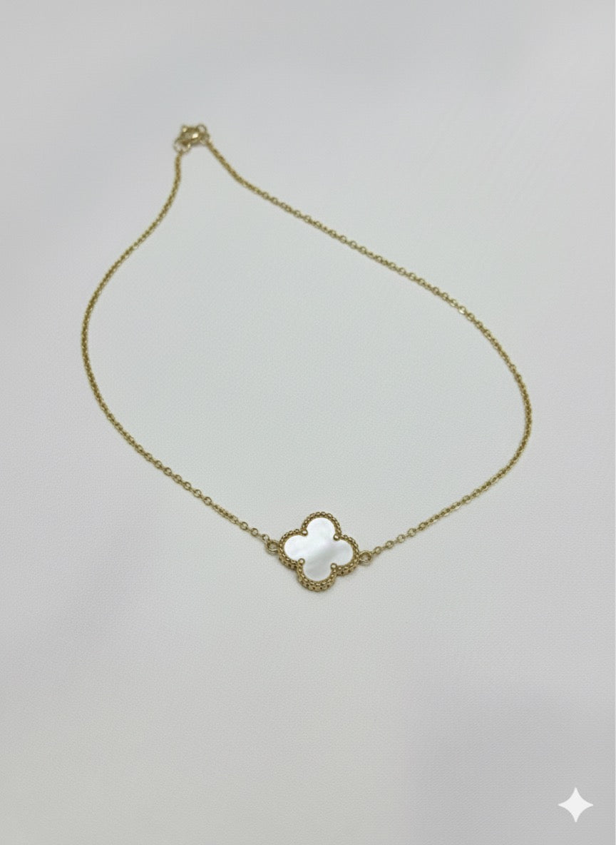 Dual Colour Clover Leaf Necklace