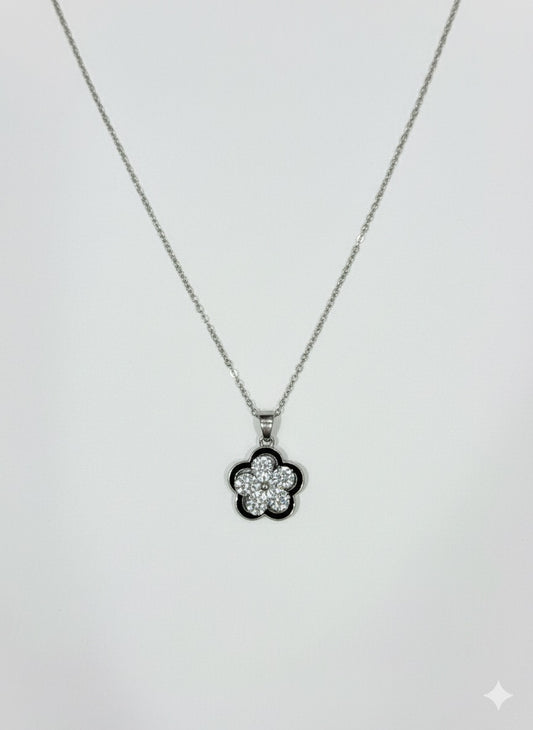 Black &amp; Silver Daisy Necklace