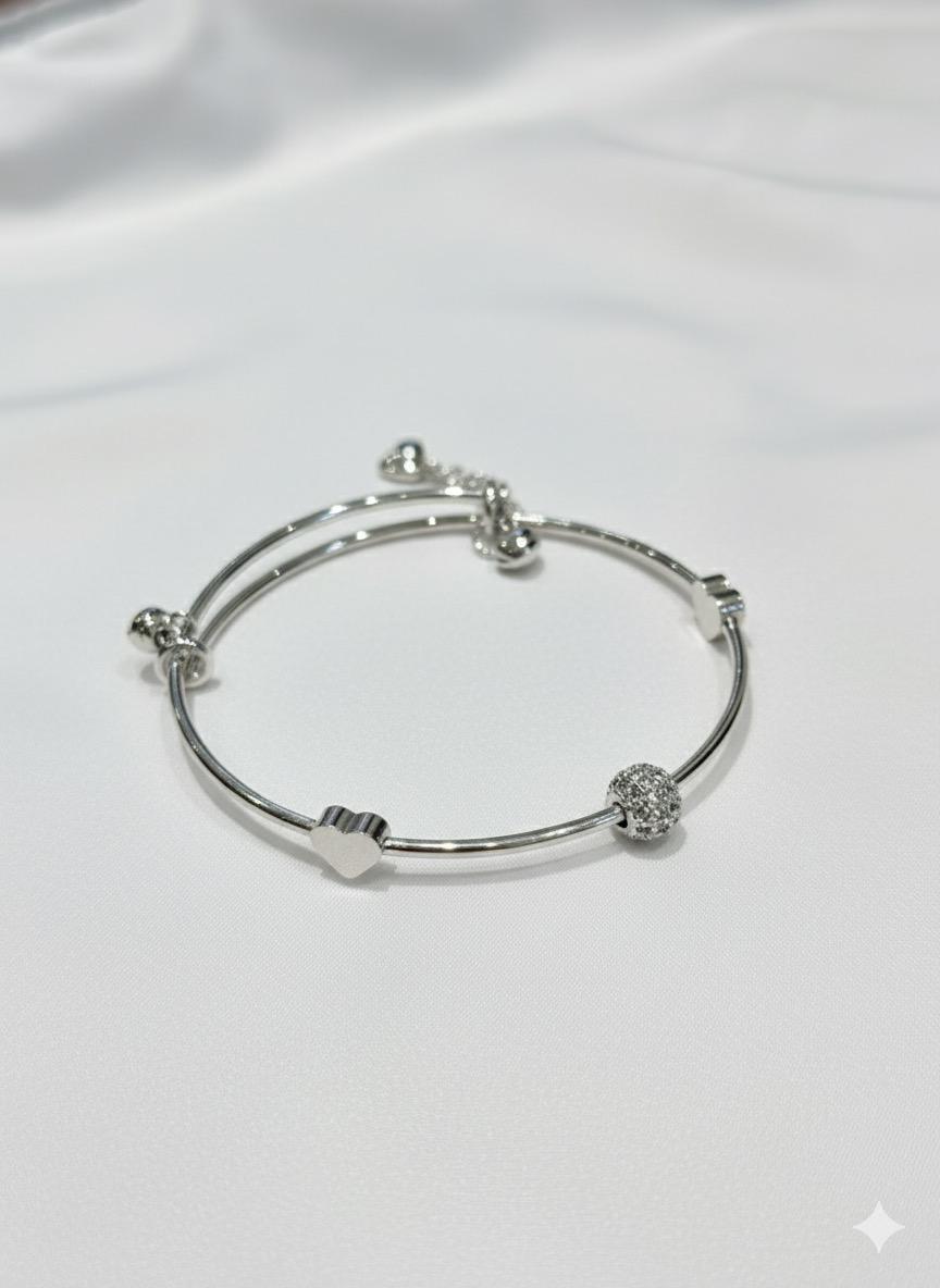 Silver Heart Bangle