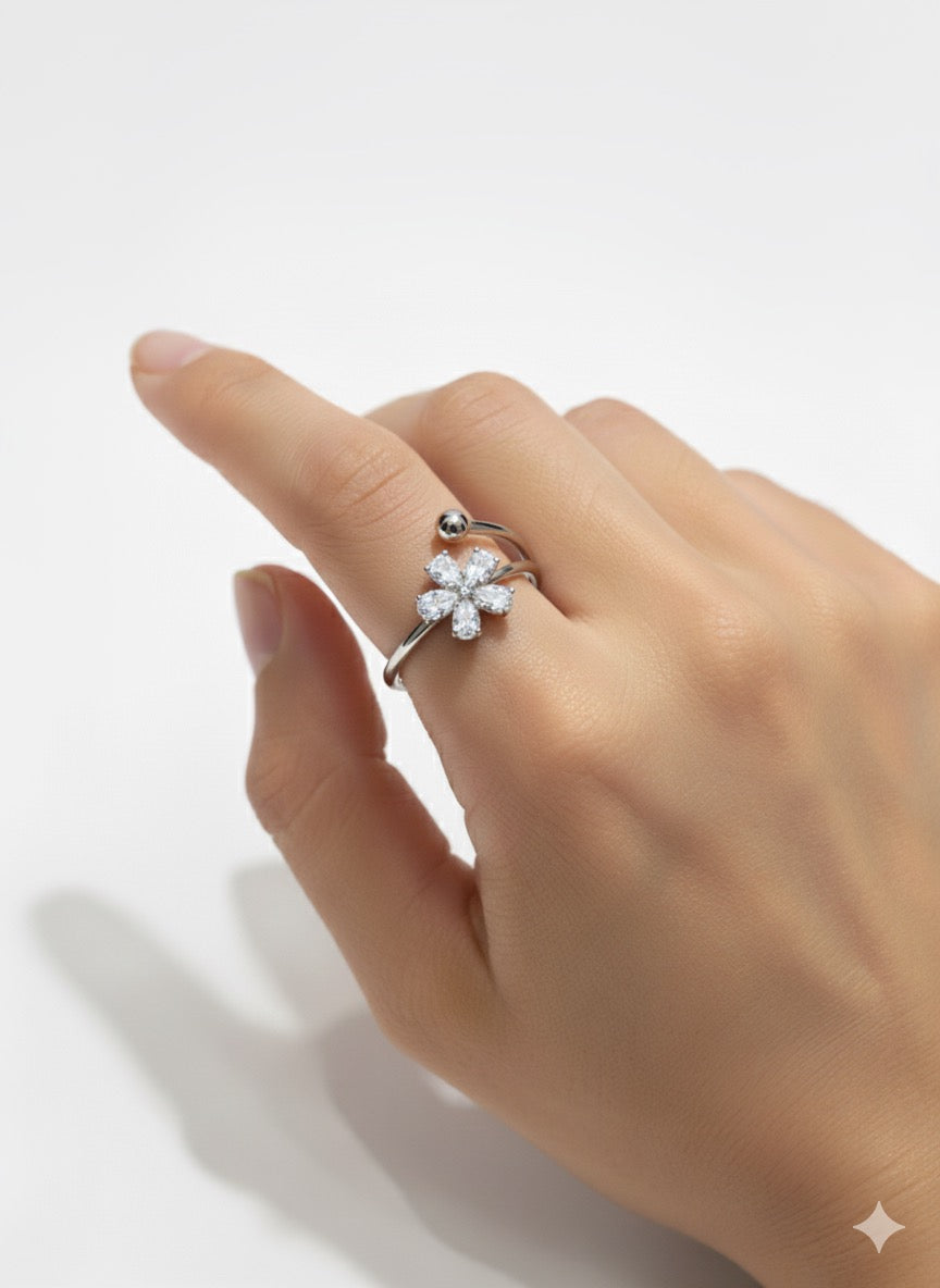 Silver Flower Ring