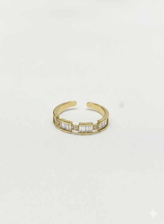 Golden princess ring